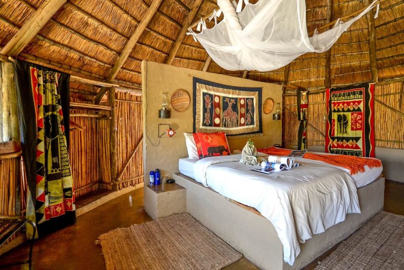 03STVU-IM0603-umlani-bushcamp-1475