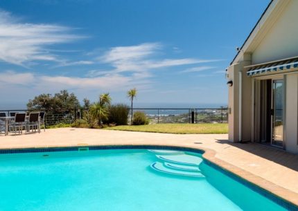 Villa 15 Woodford; Camps Bay