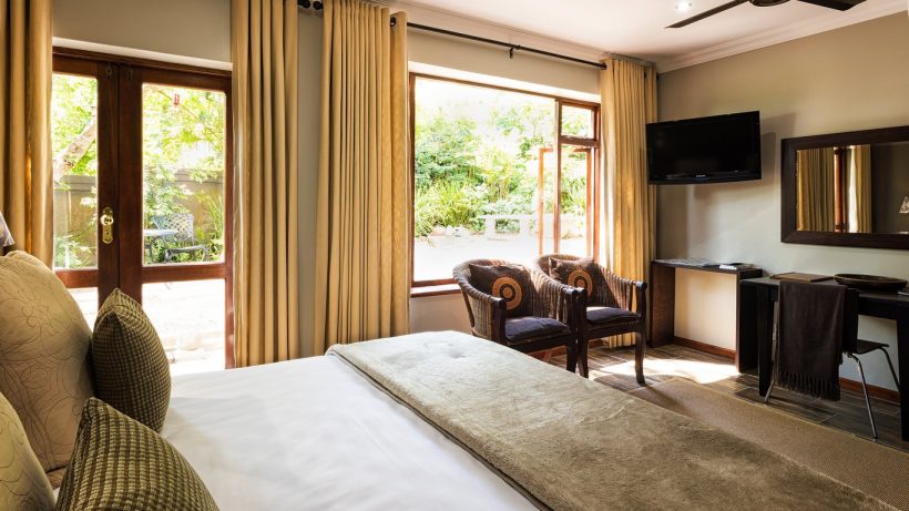 11._Room_1_Garden_Room.jpg.1366x768_q85_crop_upscale 11._Room_1_Garden_Room.jpg.1366x768_q85_crop_upscale