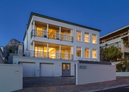 Villa Cloud House; Camps Bay