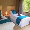 3- Giant Suite – Family Unit (sleeps 4)