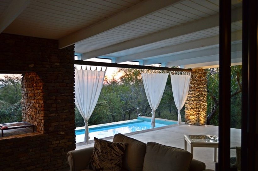 7927-DSC-3539-21-1512977787