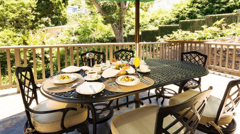 8._Breakfast_Room.jpg.1366x768_q85_crop_upscale 8._Breakfast_Room.jpg.1366x768_q85_crop_upscale