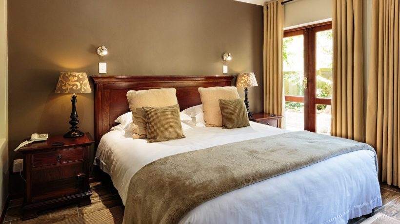 9._Room_1_Garden_Room.jpg.1366x768_q85_crop_upscale 9._Room_1_Garden_Room.jpg.1366x768_q85_crop_upscale