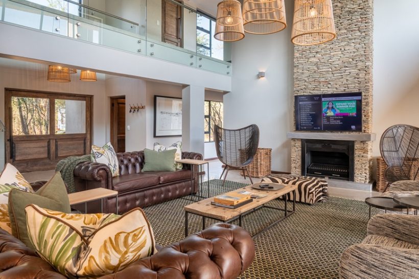 Africa Photographic-Francois van Zyl-Wedding Portrait Photographer-Wildlife Photographic guide-South Africa, DS2_0769-HDR