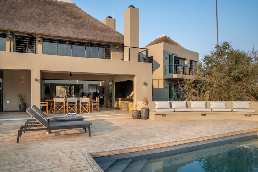 Africa Photographic-Francois van Zyl-Wedding Portrait Photographer-Wildlife Photographic guide-South Africa, DS2_3127-HDR