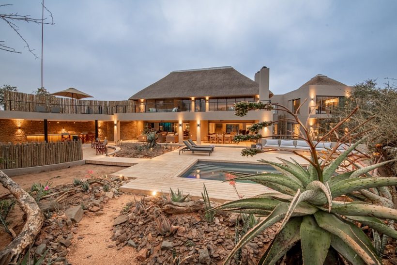 Africa Photographic-Francois van Zyl-Wedding Portrait Photographer-Wildlife Photographic guide-South Africa, DS2_3820-HDR