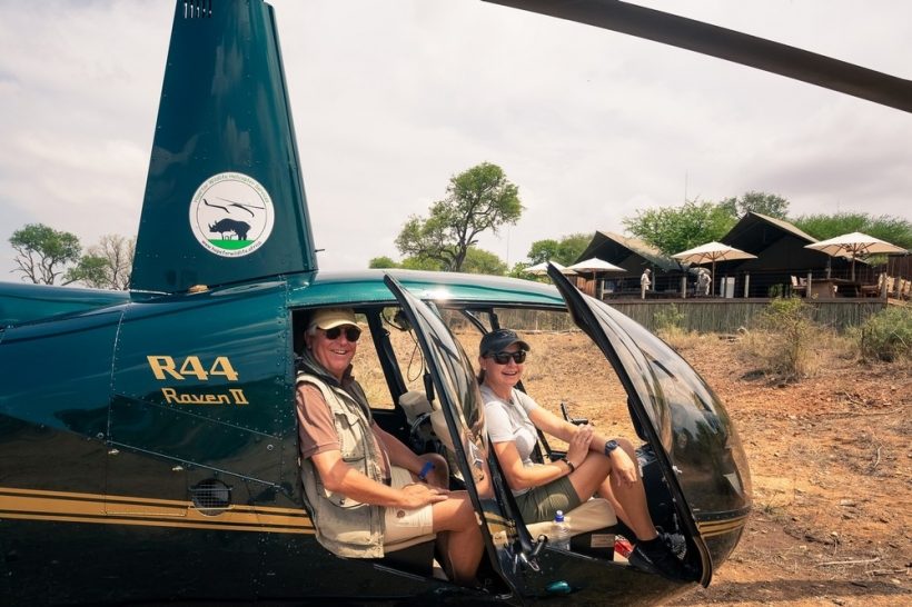 Hope-for-Wildlife-Helicopter_Helicopter-Hasi-and-Ulli-4-of-1