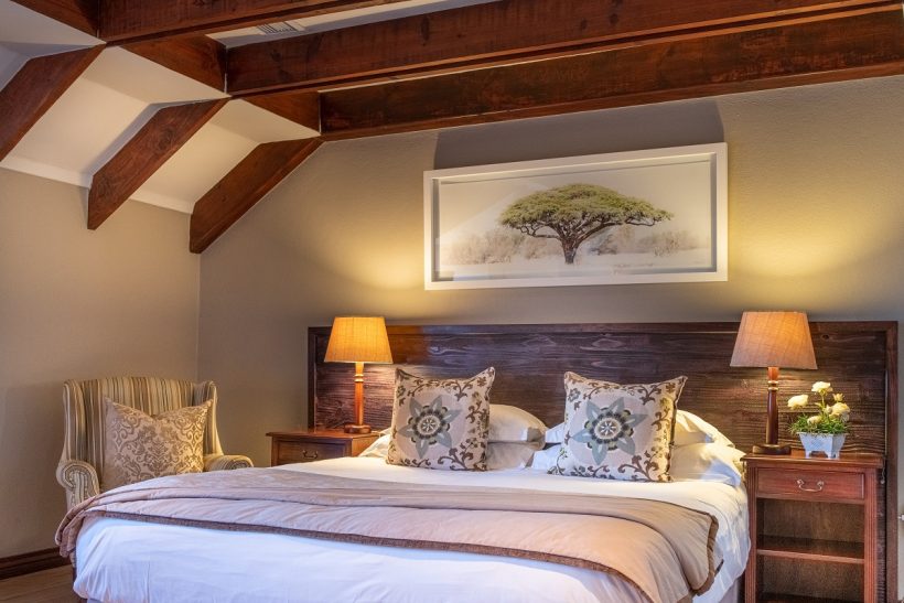 Luxury Loft Room 09