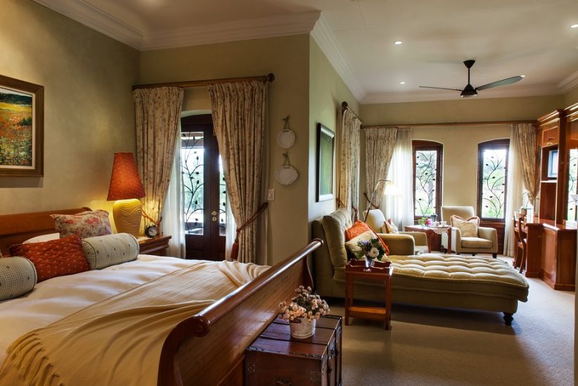 Luxury Room 11