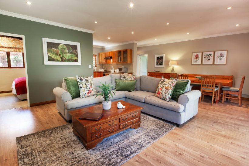 Olivers-Luxury Family House-Lounge
