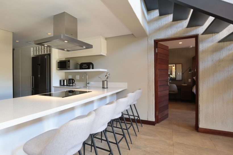 Villa 8 e
