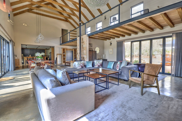 Whiskey-Creek_49_50_51_Interior-3-1 Whiskey-Creek_49_50_51_Interior-3-1