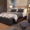 acacia-corner-20