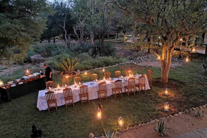 beautiful_evening_setup_under_the_stars_