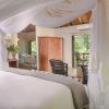 bedroom_with_a_view_luxury_entry_level_rooms_-_2020_river_lodge_