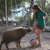 girl and bushpig (1)