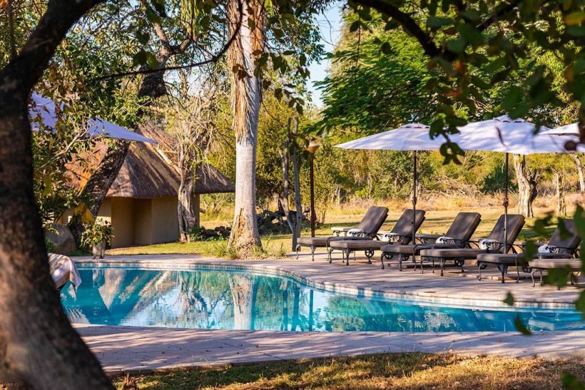 inyati-lodge-sabi-sands-pool