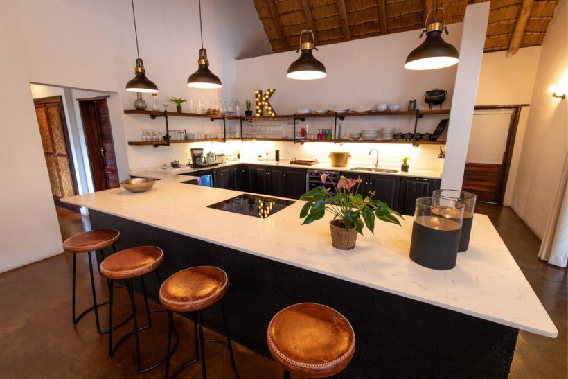 kingly_kitchen_main kingly_kitchen_main