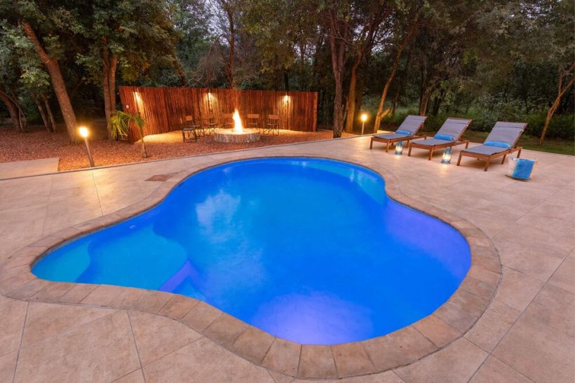 kingly_pool_boma kingly_pool_boma