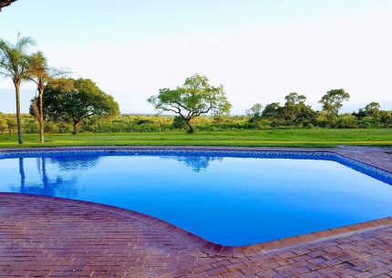 Unyati Safari Lodge