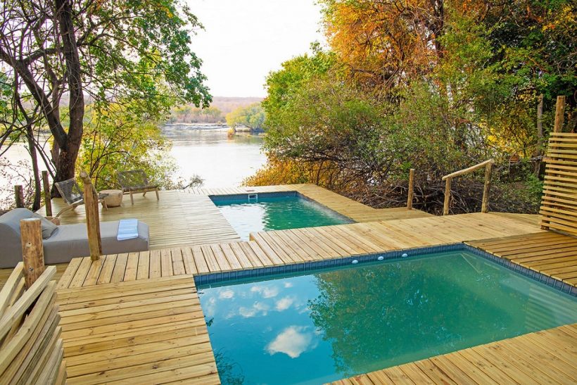 tsowa_pool_and_view
